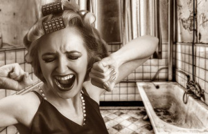 Как да почистите душ слушалката и защо трябва да го правите