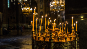 24-годишен мъж влезе гол в столичен храм, псувал и обиждал дяконите