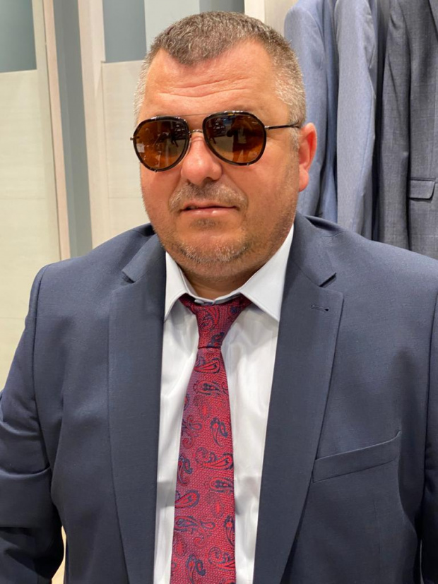 Депутатската щерка Дуйгу Тюркоглу дължи на НАП над 61 бона, съдружничка е със сина на Тошко Йорданов