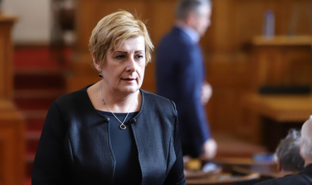 Ново 20: Гунчева няма да напуска Парламента, става независим депутат