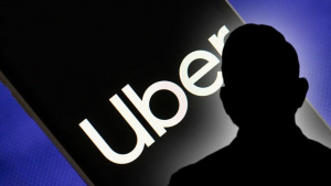 "Досиетата Uber": Компанията плащала баснословни суми на академици за фейк изследвания