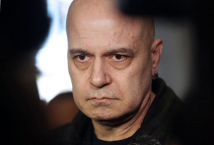 Слави Трифонов към Рашков: Локвата на „Капитан Андреево“ е моя, натрупал съм много пари