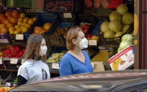 Връщат маските в болниците, аптеките и градския транспорт в Плевенско