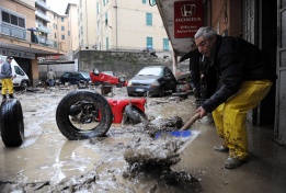 Генуа, Италия, след наводненията от петък.