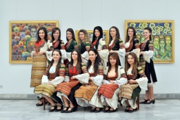 Кандидатките за конкурса „Девойка Кюстендилска пролет 2012“