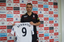 Димитър Бербатов подписа официално за две години с отбора на „Фулъм Атлетик“, обяви официалният сайт на лондонския клуб.