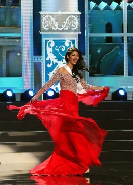 "Мис Перу" Синди Мея на репетицията на полуфиналите на конкурса "Мис Вселена 2013" в Москва, Русия