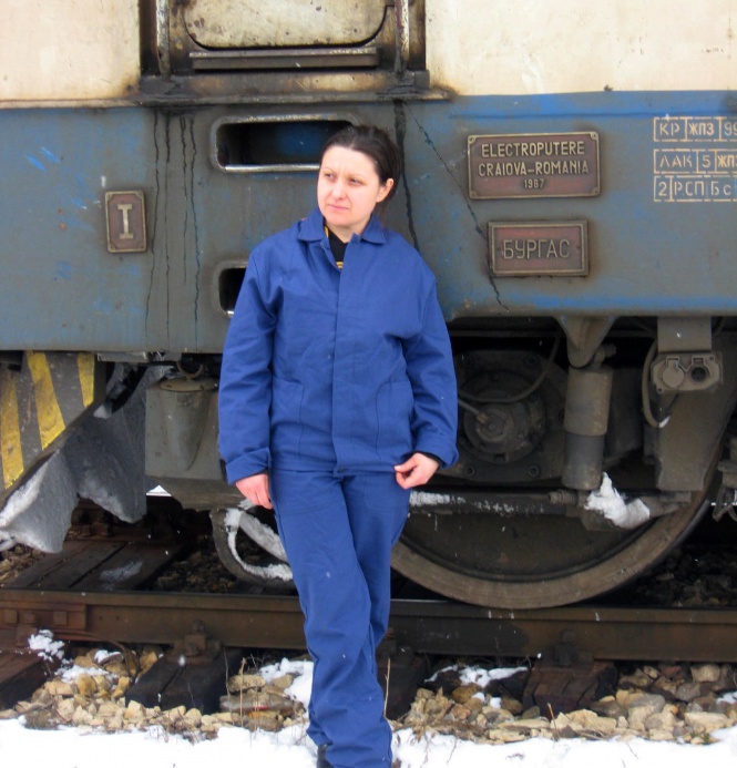 Даниела Костадинова e първата жена помощник-машинист в „БДЖ - Товарни превози”
