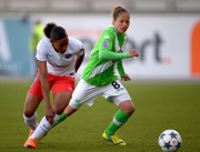 Напрегнат полуфинал на женската Шампионска лига на УЕФА между Волсбург и Пари Сен Жермен