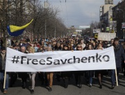 Протести в Украйна пред руското посолство в Киев с искане да бъде освободена Надя Савченко