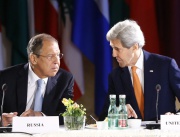 Външните министри на САЩ и Русия се срещат във Виена, за да обсъдят въпроса за Сирия.