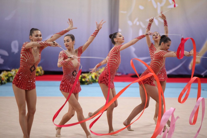 Златните момичета на България извоюваха две победи на Световната купа в София